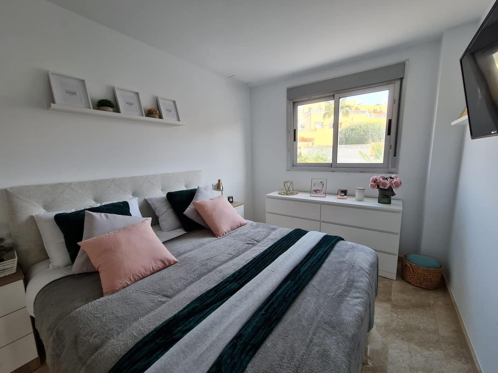 2 bedroom Apartment for sale in Villamartin - € 185,000 (Ref: 8982153)