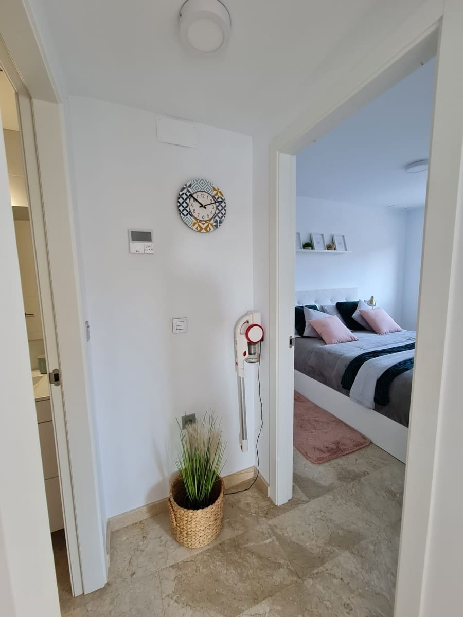 2 bedroom Apartment for sale in Villamartin - € 185,000 (Ref: 8982153)