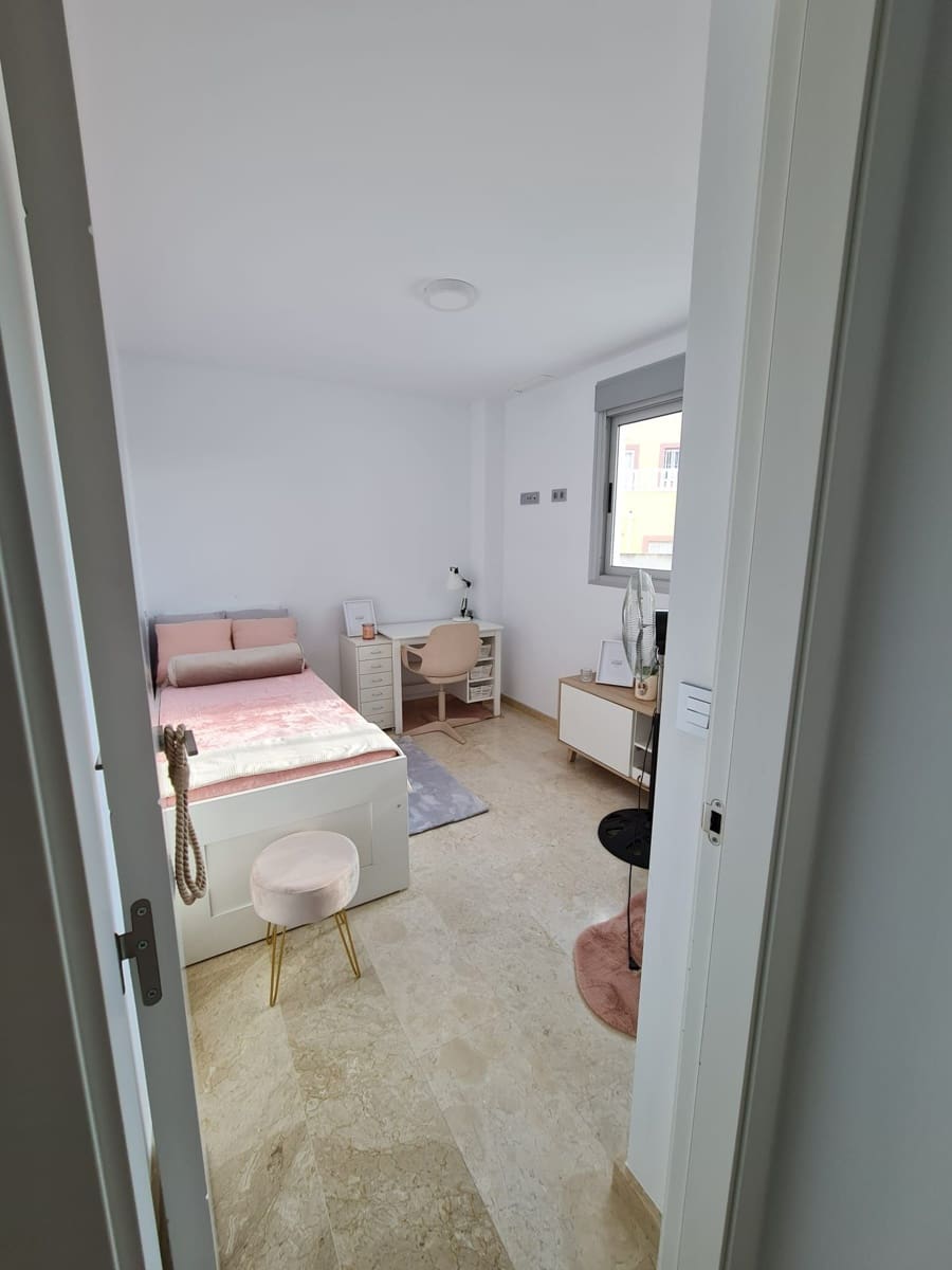 2 bedroom Apartment for sale in Villamartin - € 185,000 (Ref: 8982153)