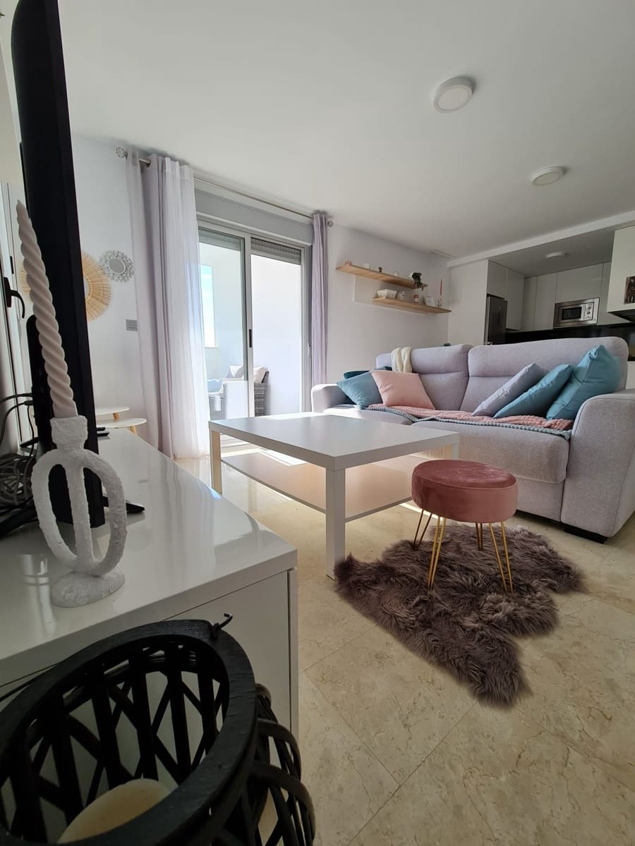 2 bedroom Apartment for sale in Villamartin - € 185,000 (Ref: 8982153)