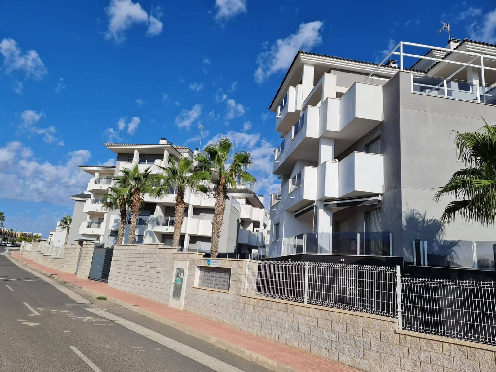 2 bedroom Apartment for sale in Villamartin - € 185,000 (Ref: 8982153)