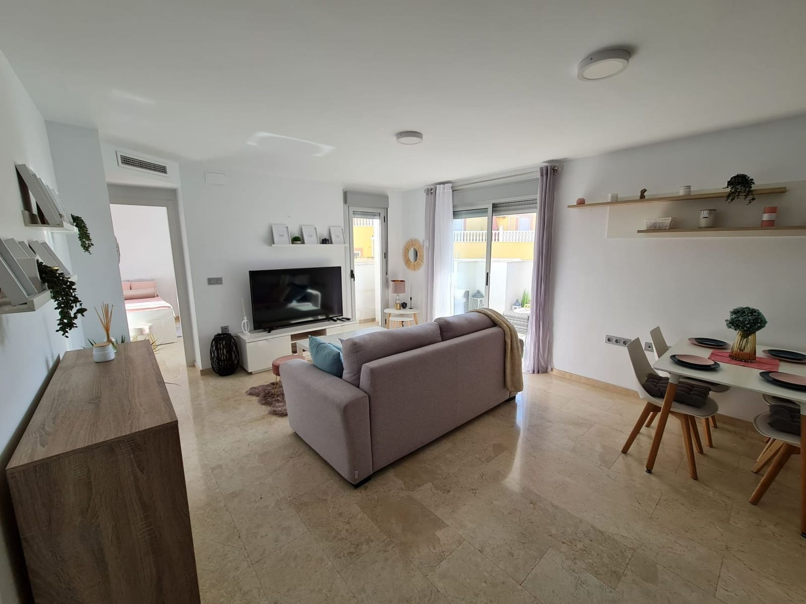 2 bedroom Apartment for sale in Villamartin - € 185,000 (Ref: 8982153)