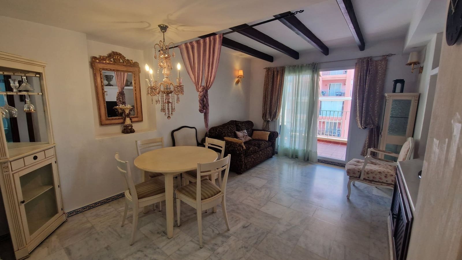 2 bedroom Apartment for sale in Torrevieja with pool - € 229,900 (Ref: 8982154)