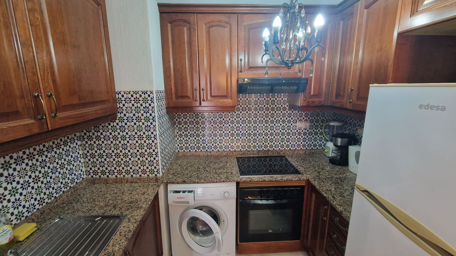 2 bedroom Apartment for sale in Torrevieja with pool - € 229,900 (Ref: 8982154)