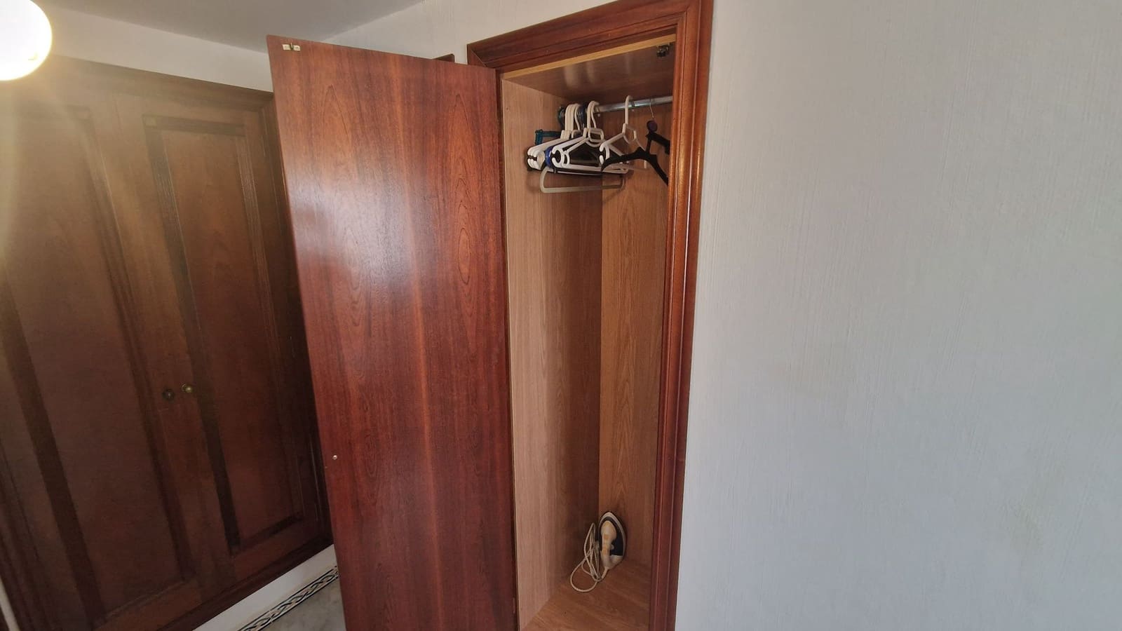 2 bedroom Apartment for sale in Torrevieja with pool - € 229,900 (Ref: 8982154)