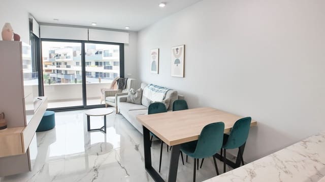 Apartamento de 2 habitaciones en Playa Flamenca, Orihuela en venta con piscina garaje - 349.999 € (Ref: 9134100)