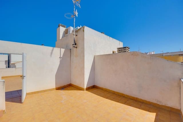 2 quarto Penthouse para venda em Torrevieja - 145 969 € (Ref: 9141402)