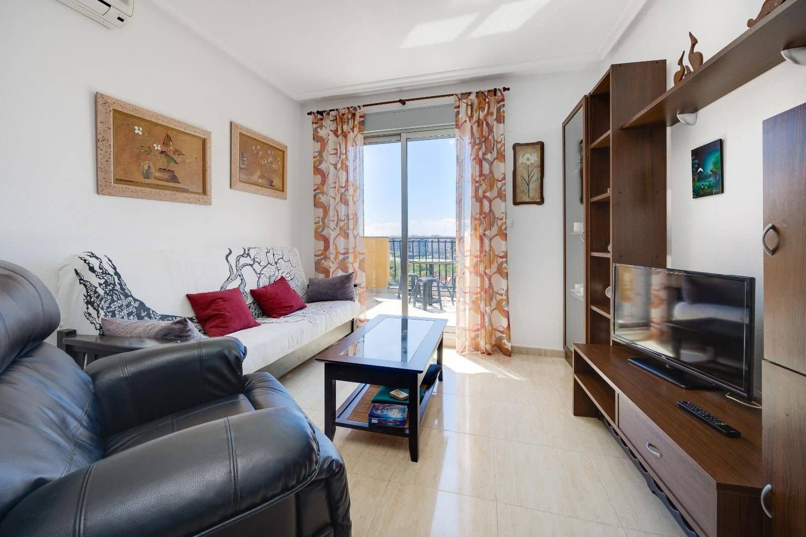 2 quarto Penthouse para venda em Torrevieja - 145 969 € (Ref: 9141402)