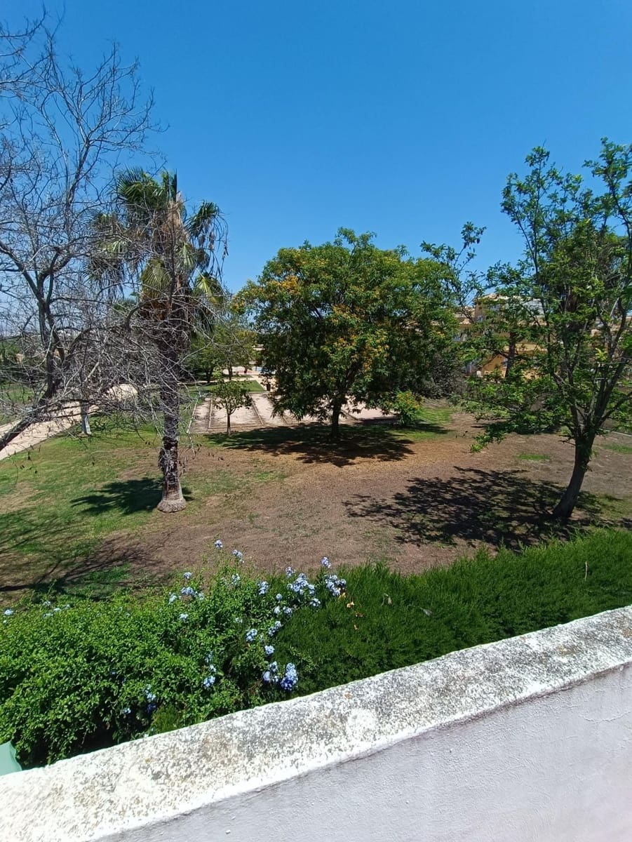 3 soverom Hus til salgs i Torrevieja med svømmebasseng - € 179 990 (Ref: 9141406)