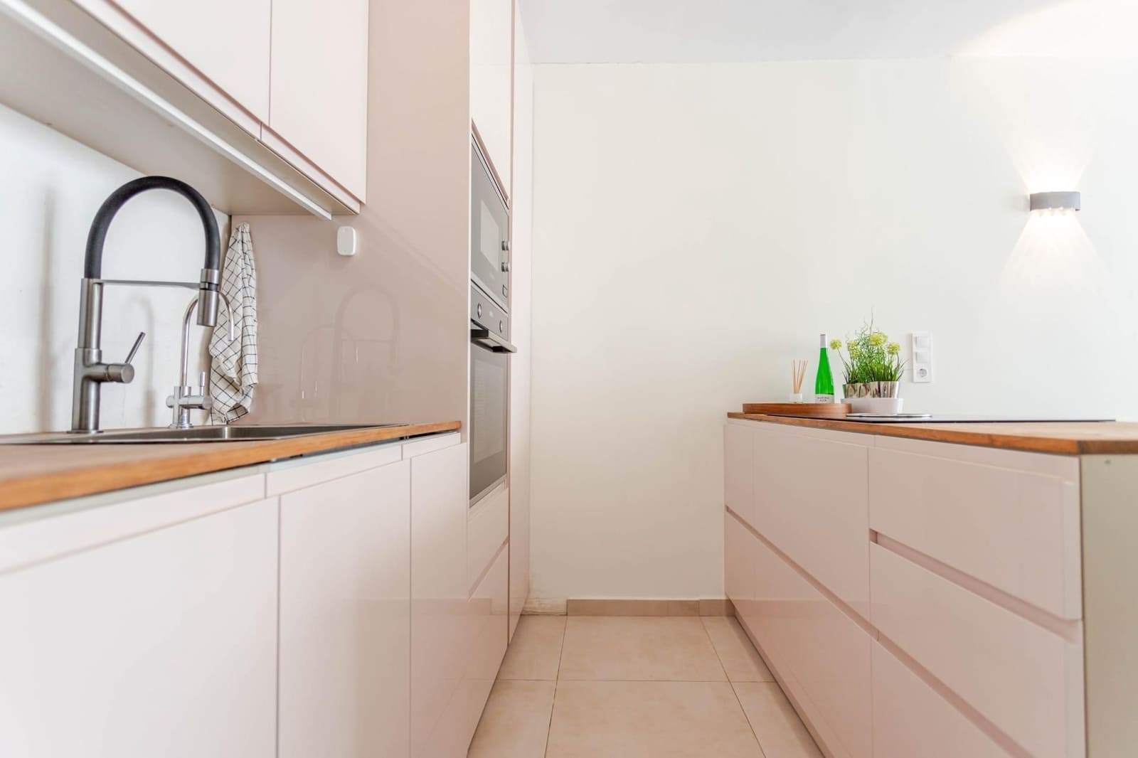 2 bedroom Townhouse for sale in Torrevieja with pool - € 200,000 (Ref: 9206281)