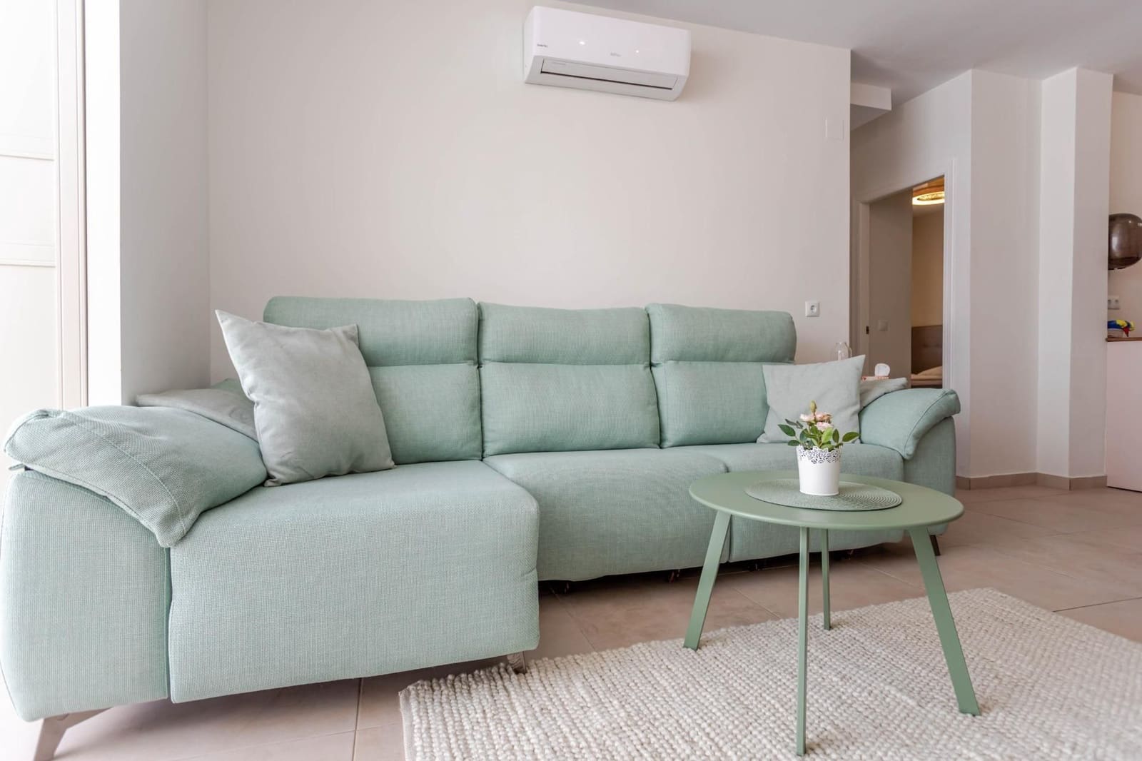 2 bedroom Townhouse for sale in Torrevieja with pool - € 200,000 (Ref: 9206281)