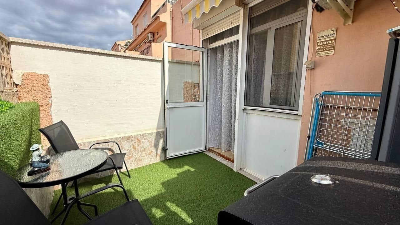 2 camera da letto Bungalow in vendita in Torrevieja - 159.990 € (Rif: 9212542)