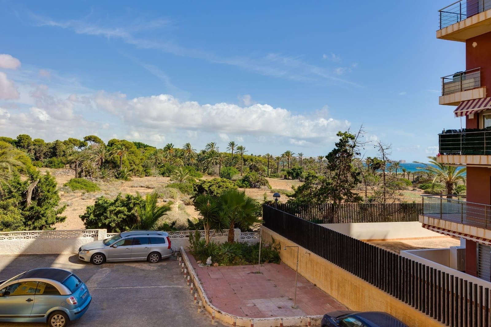 3 makuuhuone Huoneisto myytävänä paikassa Orihuela Costa mukana 
autotalli - 159 000 € (Ref: 9212543)