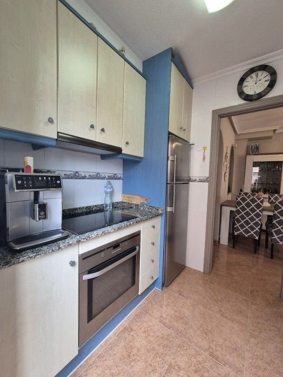 4 soverom Hus til salgs i Los Montesinos med svømmebasseng garasje - € 220 000 (Ref: 9226237)