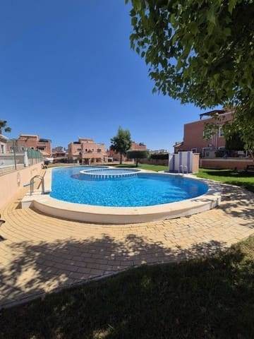 4 soveværelse Byhus til salg i Los Montesinos med swimmingpool garage - € 220.000 (Ref: 9226237)