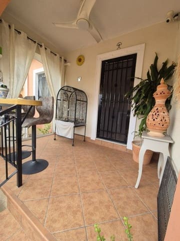 4 soveværelse Byhus til salg i Los Montesinos med swimmingpool garage - € 220.000 (Ref: 9226237)