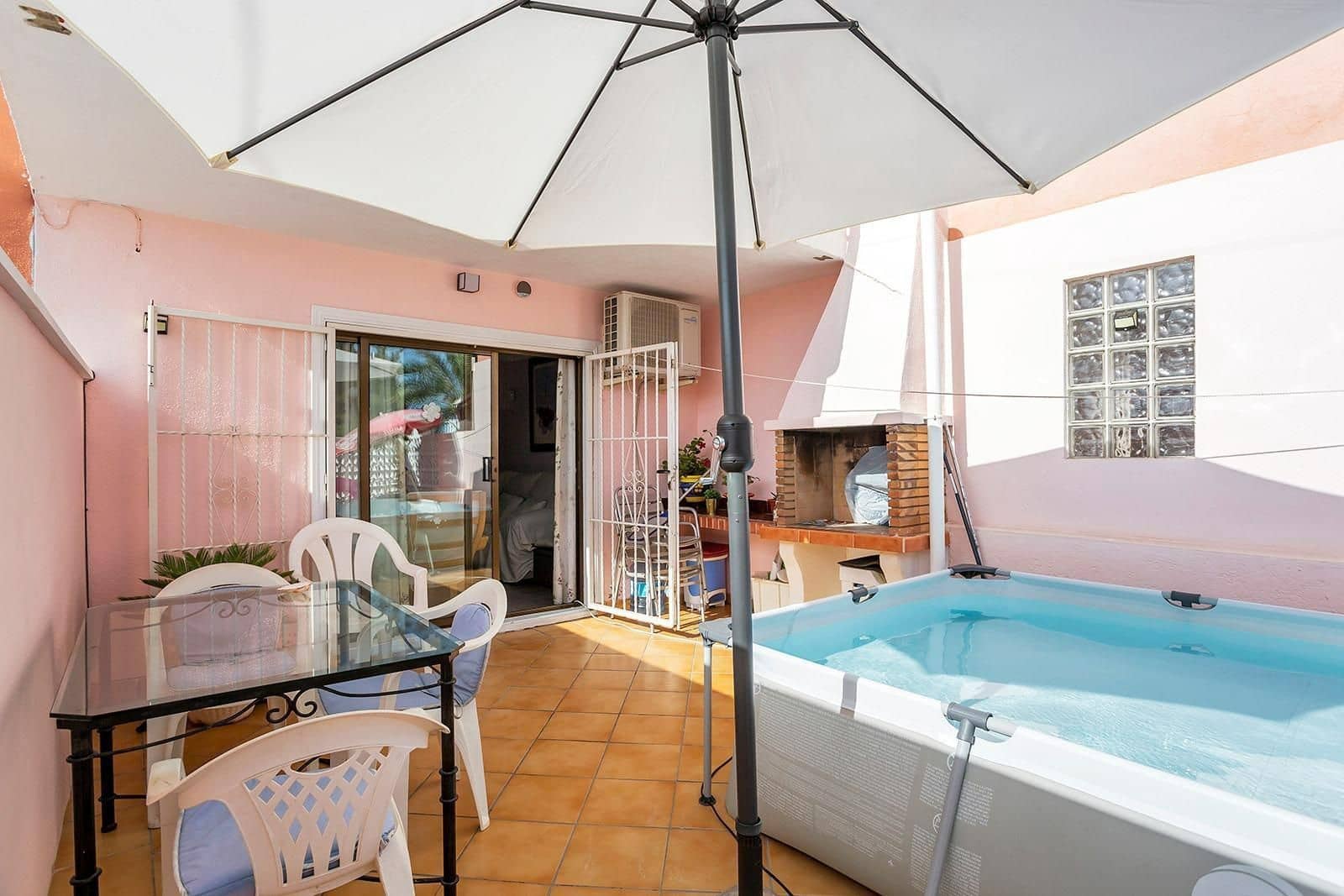 2 soverom Hus til salgs i Torrevieja med svømmebasseng - € 233 000 (Ref: 9226244)