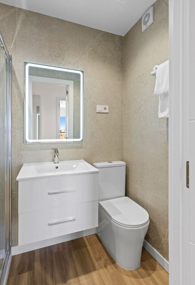 2 slaapkamer Appartement te koop in Orihuela Costa met zwembad - € 215.000 (Ref: 9226246)