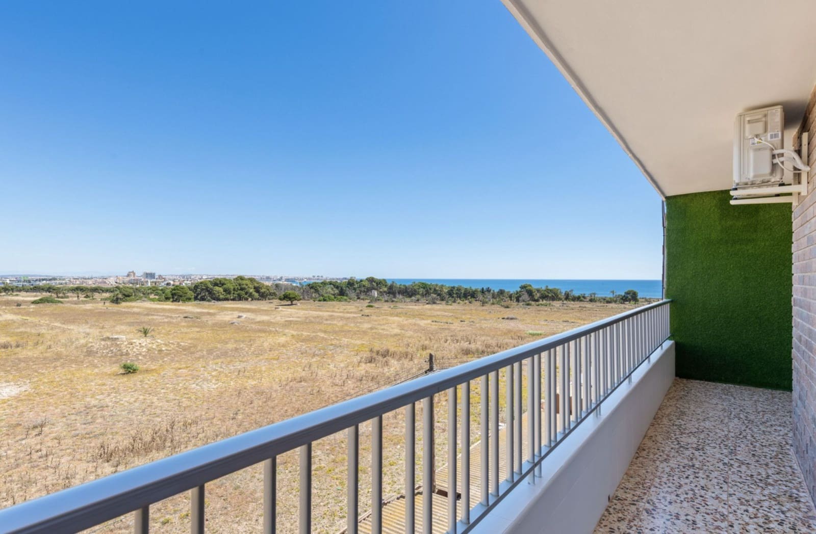 2 slaapkamer Appartement te koop in Orihuela Costa met zwembad - € 215.000 (Ref: 9226246)