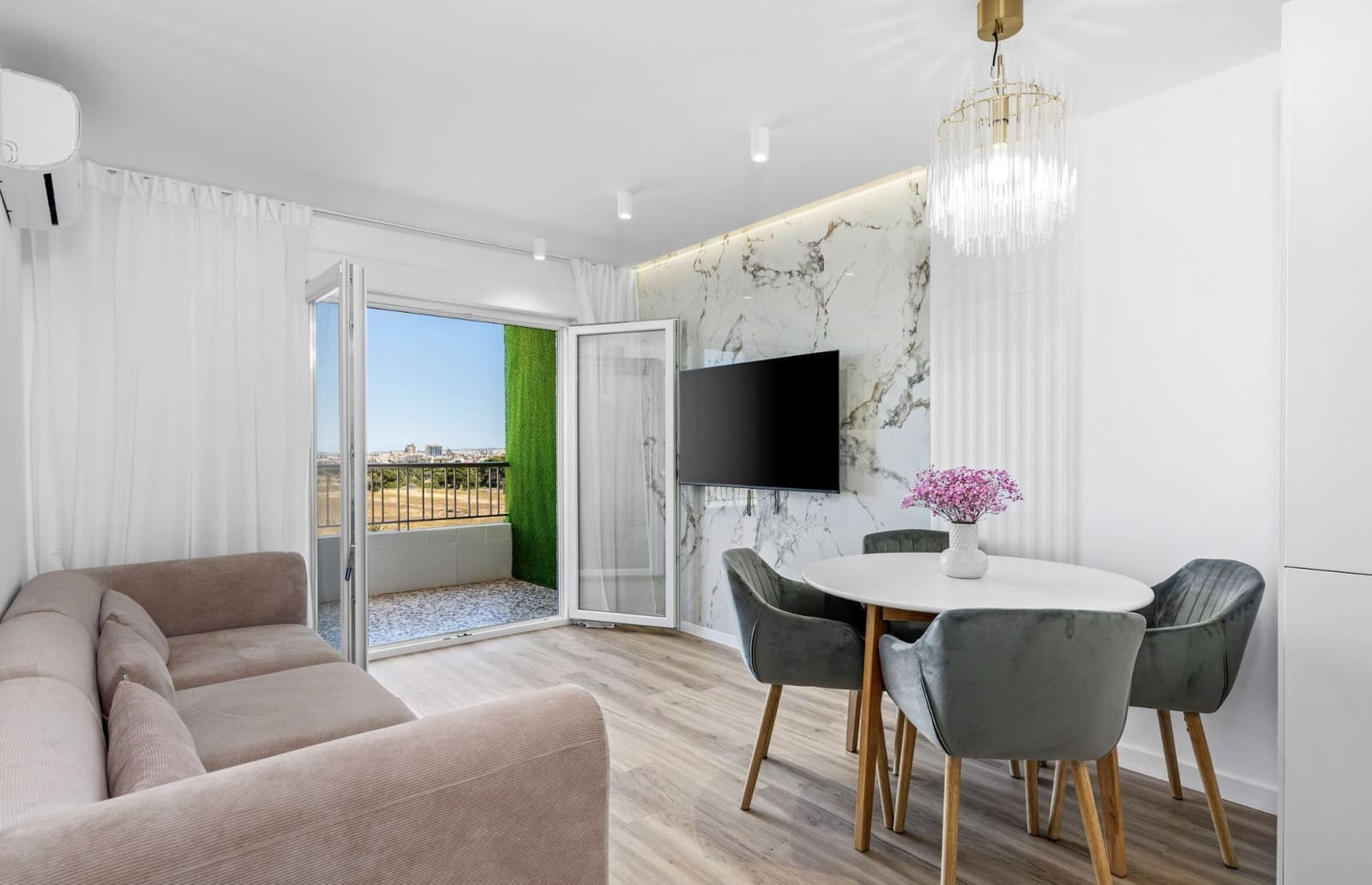 2 slaapkamer Appartement te koop in Orihuela Costa met zwembad - € 215.000 (Ref: 9226246)