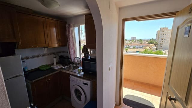 2 bedroom Apartment for sale in Torrevieja with pool - € 114,950 (Ref: 9232381)