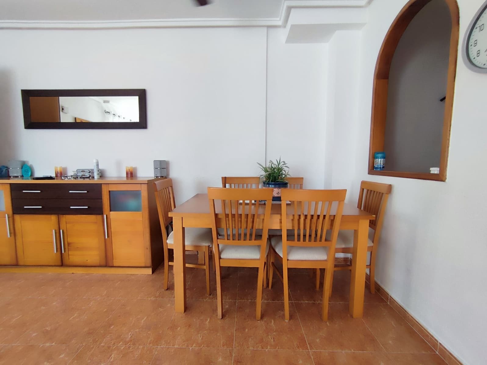 3 soveværelse Byhus til salg i Los Altos med swimmingpool garage - € 215.000 (Ref: 9236030)