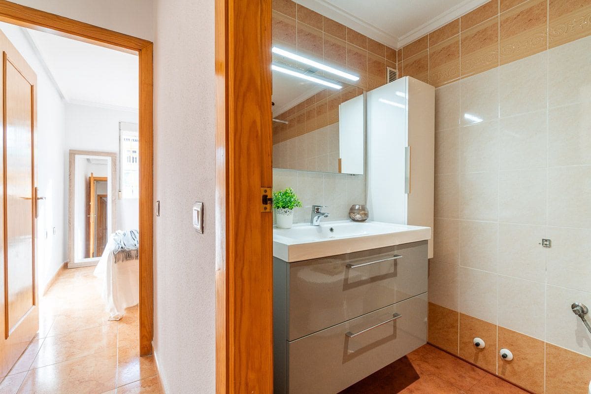 2 camera da letto Casa in vendita in Torrevieja con piscina garage - 139.000 € (Rif: 9256772)
