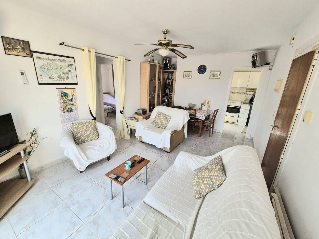 2 makuuhuone Bungalow myytävänä paikassa Torrevieja mukana uima-altaan 
autotalli - 124 995 € (Ref: 9256773)