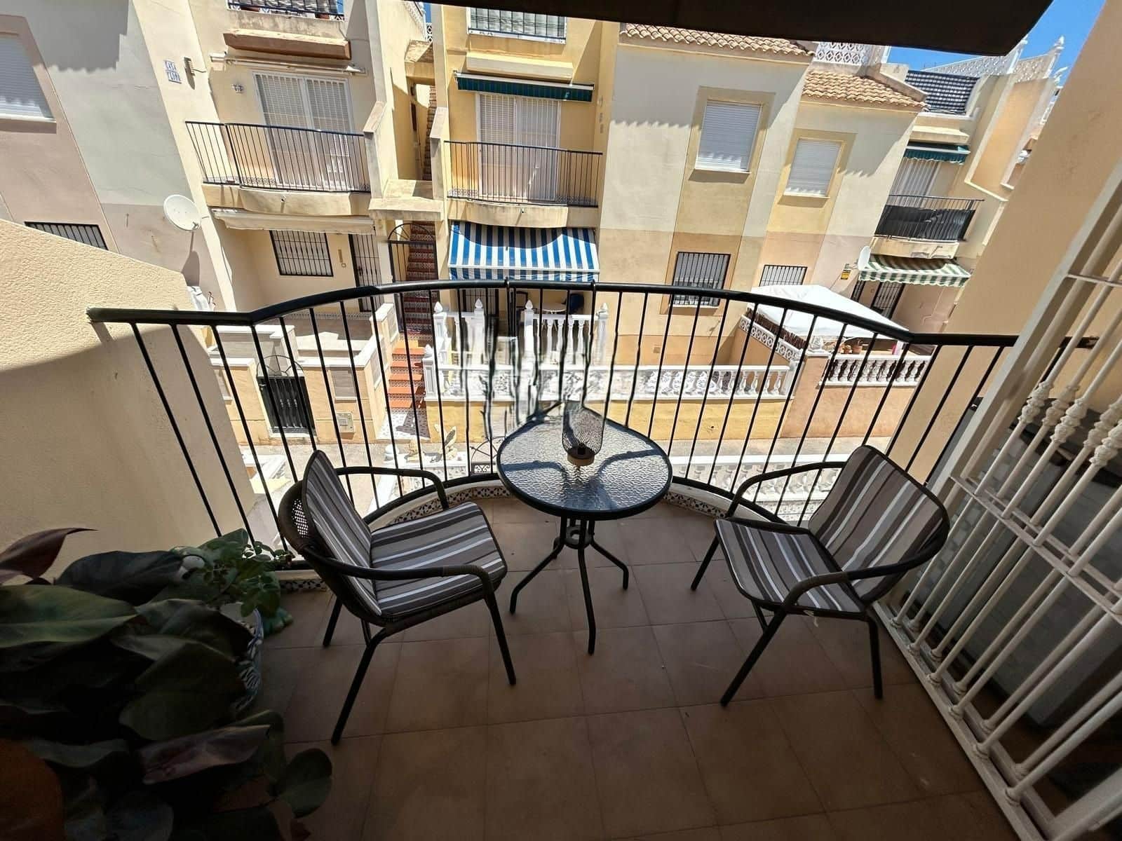 2 camera da letto Bungalow in vendita in Torrevieja con piscina - 125.000 € (Rif: 9256774)