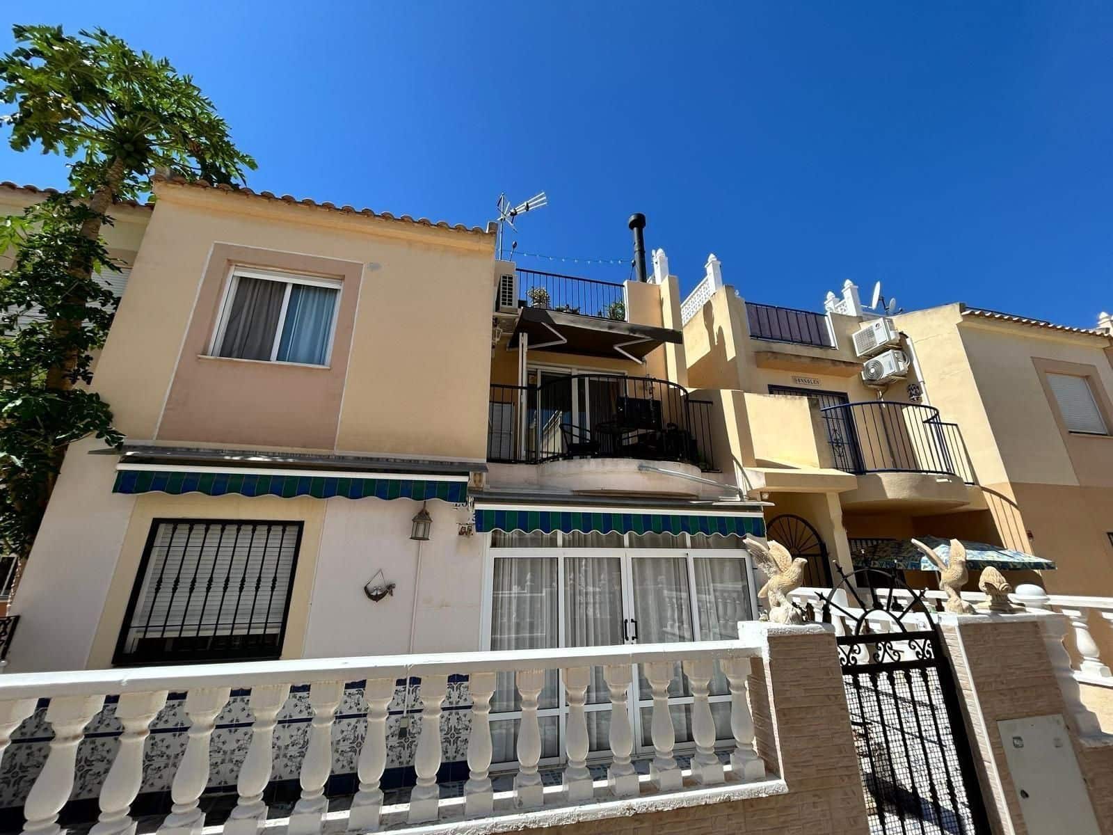 2 camera da letto Bungalow in vendita in Torrevieja con piscina - 125.000 € (Rif: 9256774)
