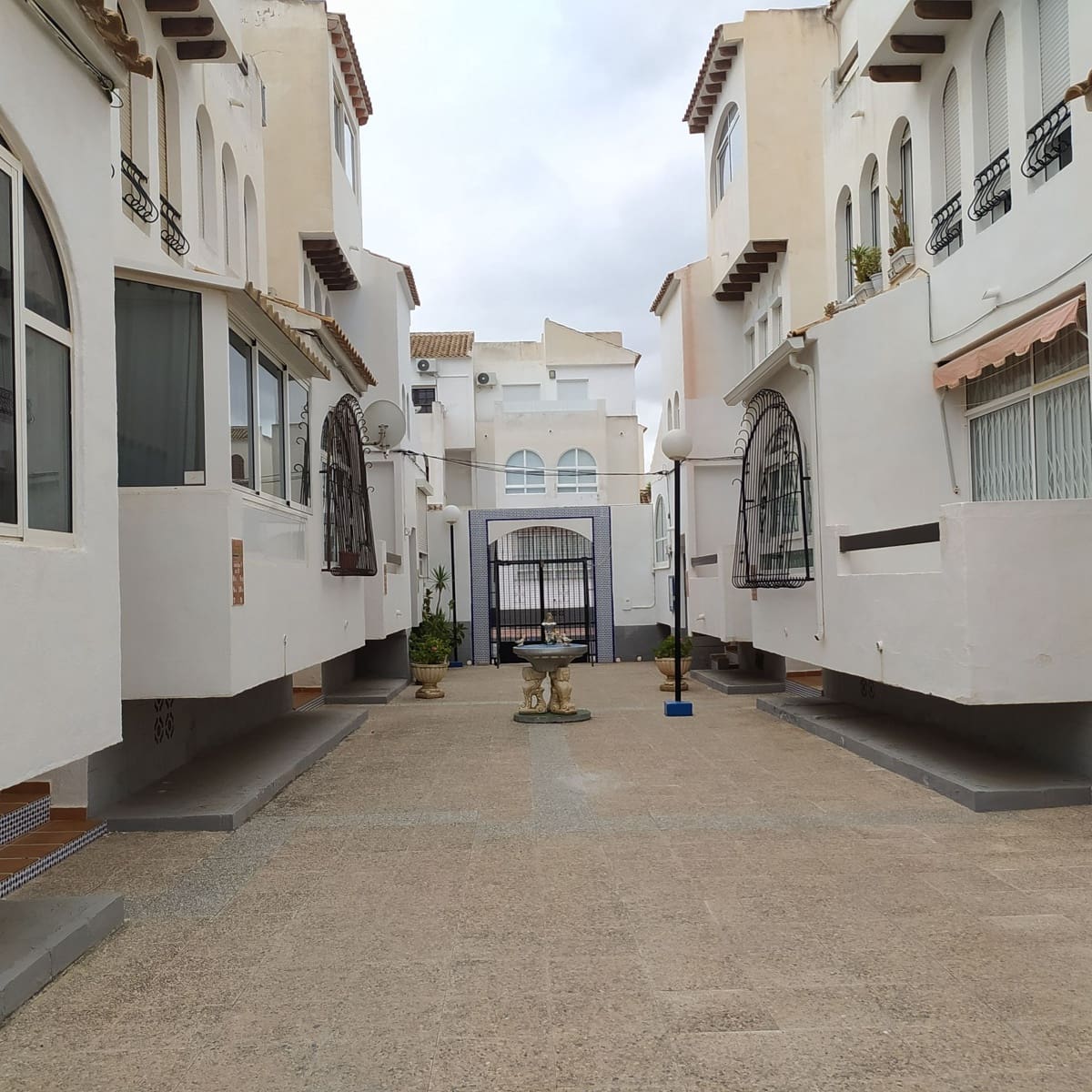 1 camera da letto Appartamento in vendita in Torrevieja con piscina - 98.000 € (Rif: 9276053)