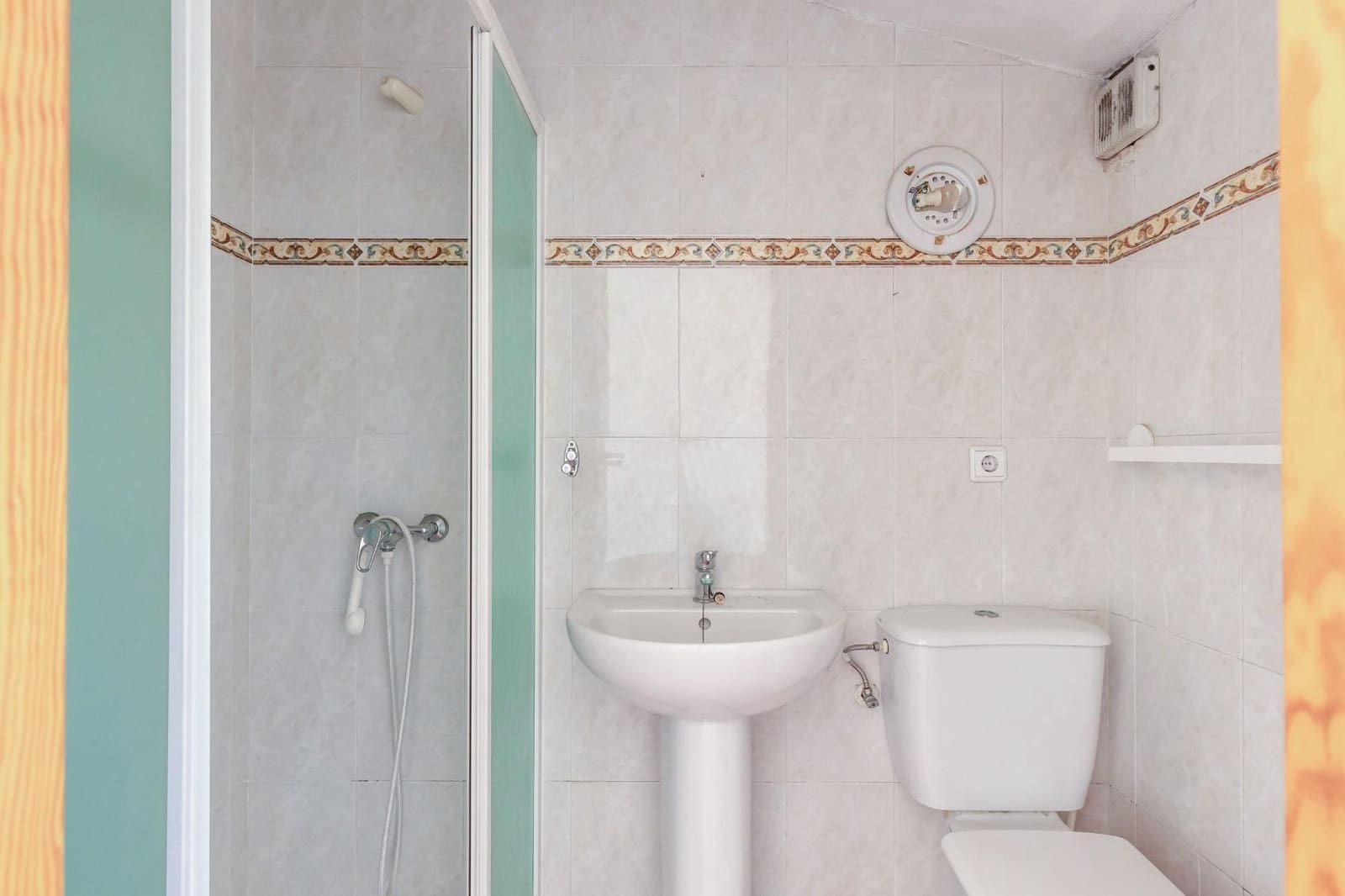 3 soverom Hus til salgs i Playa Flamenca med svømmebasseng garasje - € 146 990 (Ref: 9310503)