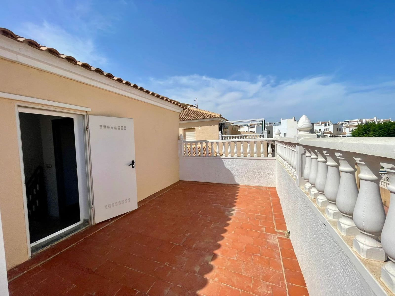 3 sovrum Hus till salu i Playa Flamenca med pool garage - 180 000 € (Ref: 9326011)