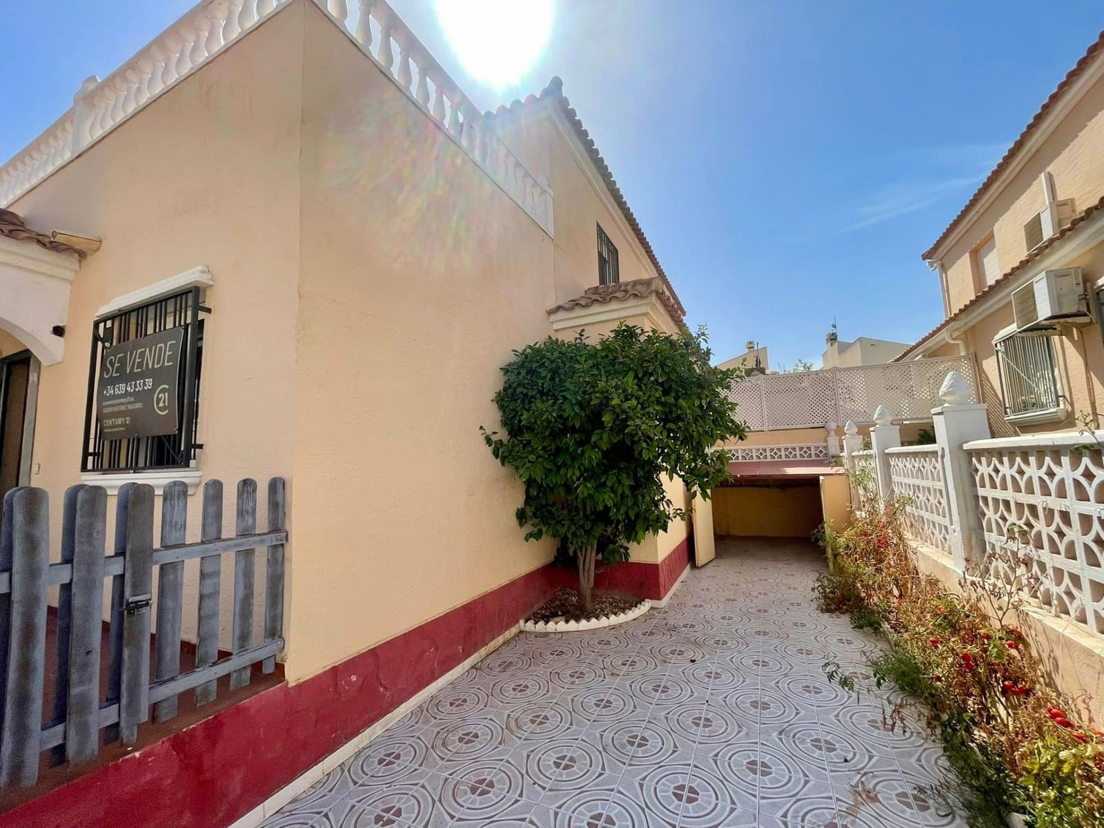 3 sovrum Hus till salu i Playa Flamenca med pool garage - 180 000 € (Ref: 9326011)