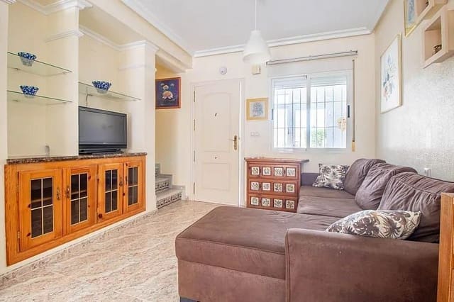 2 bedroom Townhouse for sale in Cabo Roig, Orihuela with pool garage - € 169,900 (Ref: 9334407)