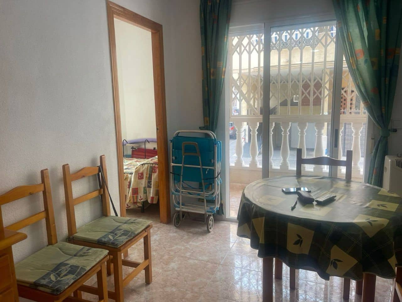 2 soveværelse Lejlighed til salg i Torrevieja med swimmingpool garage - € 126.000 (Ref: 9344383)