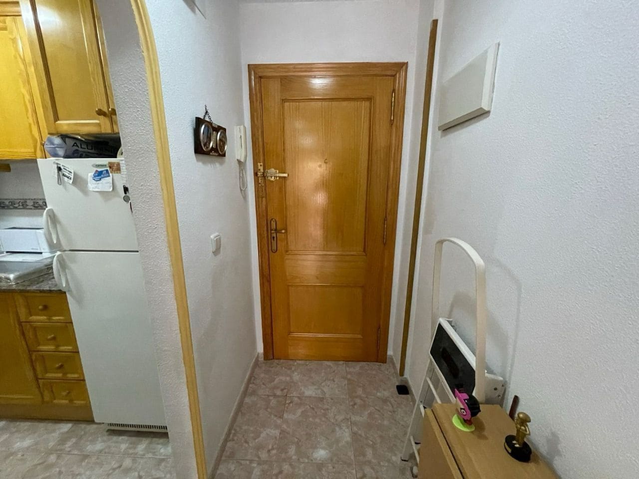 2 soveværelse Lejlighed til salg i Torrevieja med swimmingpool garage - € 126.000 (Ref: 9344383)