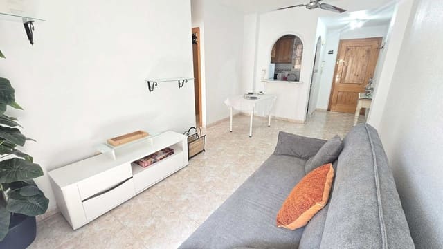 2 quarto Apartamento para venda em Torrevieja com piscina - 109 900 € (Ref: 9366993)