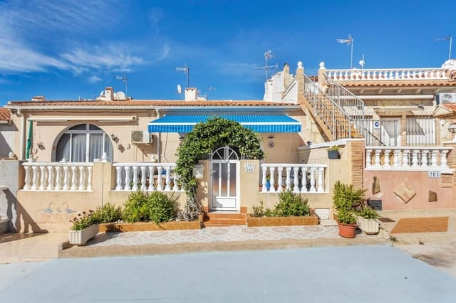 2 makuuhuone Omakotitalo myytävänä paikassa Torrevieja - 129 900 € (Ref: 9366994)