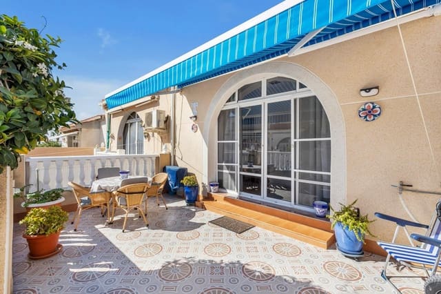 2 makuuhuone Omakotitalo myytävänä paikassa Torrevieja - 129 900 € (Ref: 9366994)