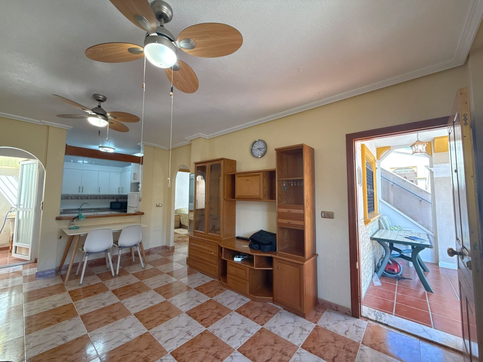 2 soveværelse Bungalow til salg i Cabo Roig med swimmingpool garage - € 189.950 (Ref: 9385165)