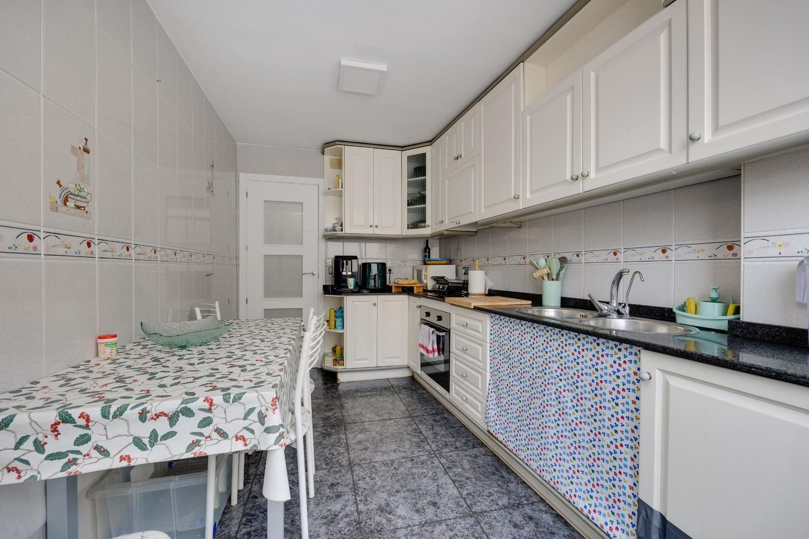 4 camera da letto Appartamento in vendita in Torrevieja - 133.900 € (Rif: 9433149)