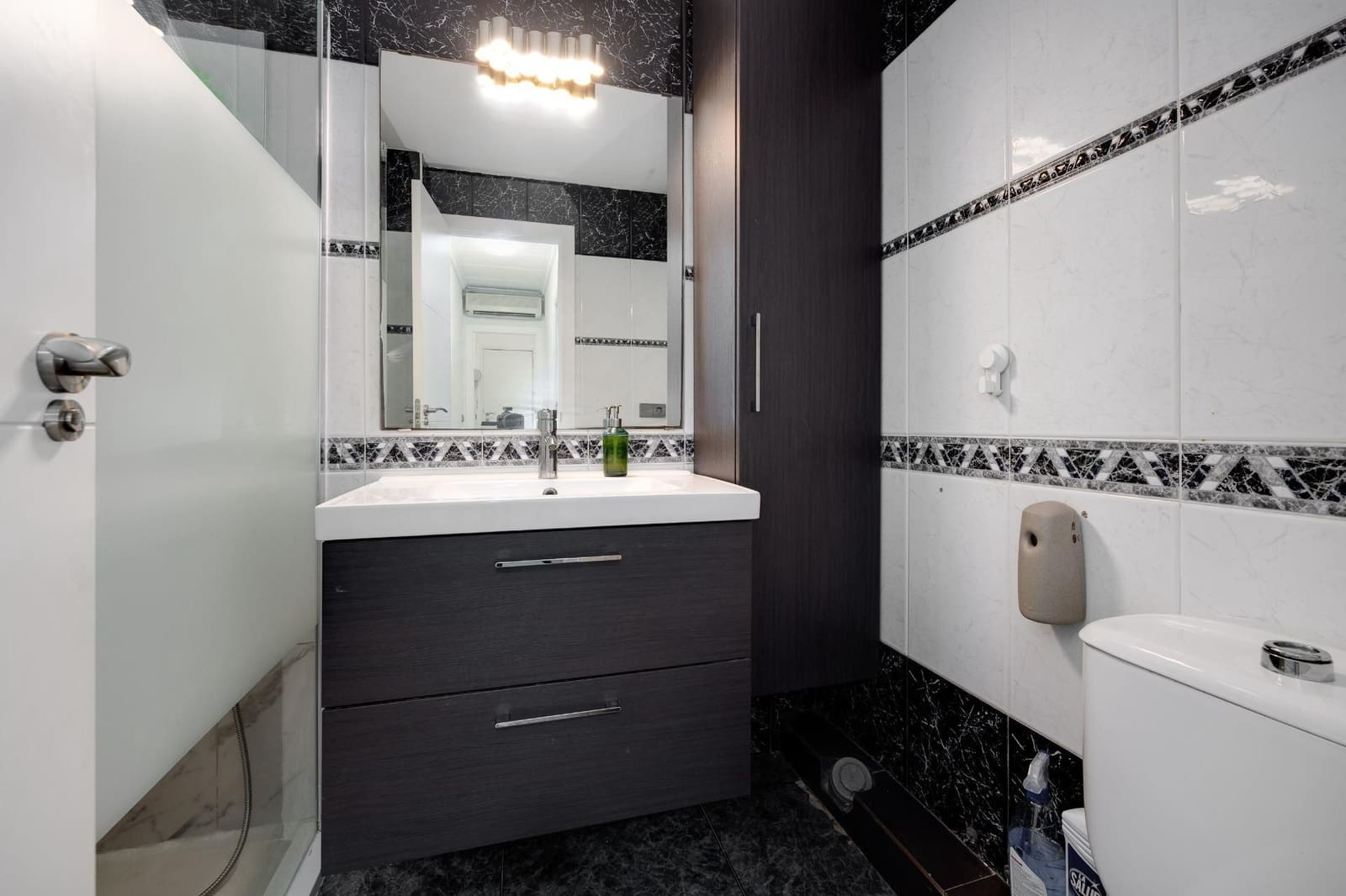 4 camera da letto Appartamento in vendita in Torrevieja - 133.900 € (Rif: 9433149)