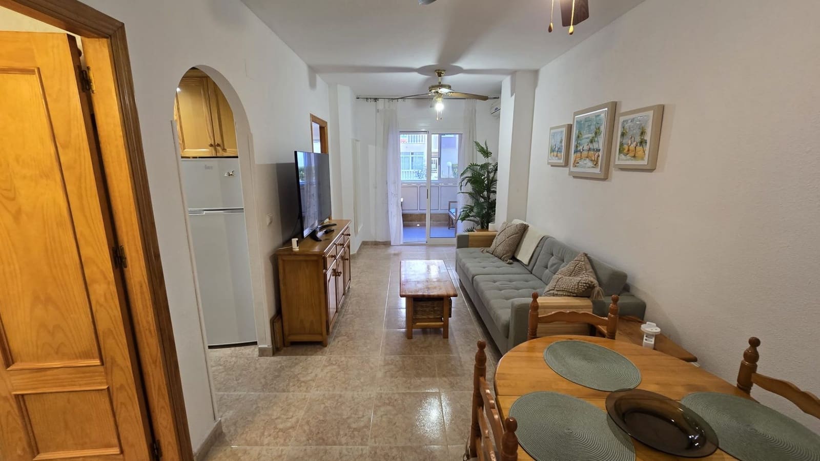 1 sypialnia Apartament na sprzedaż w Torrevieja z basenem garażem - 117 500 € (Ref: 9496898)