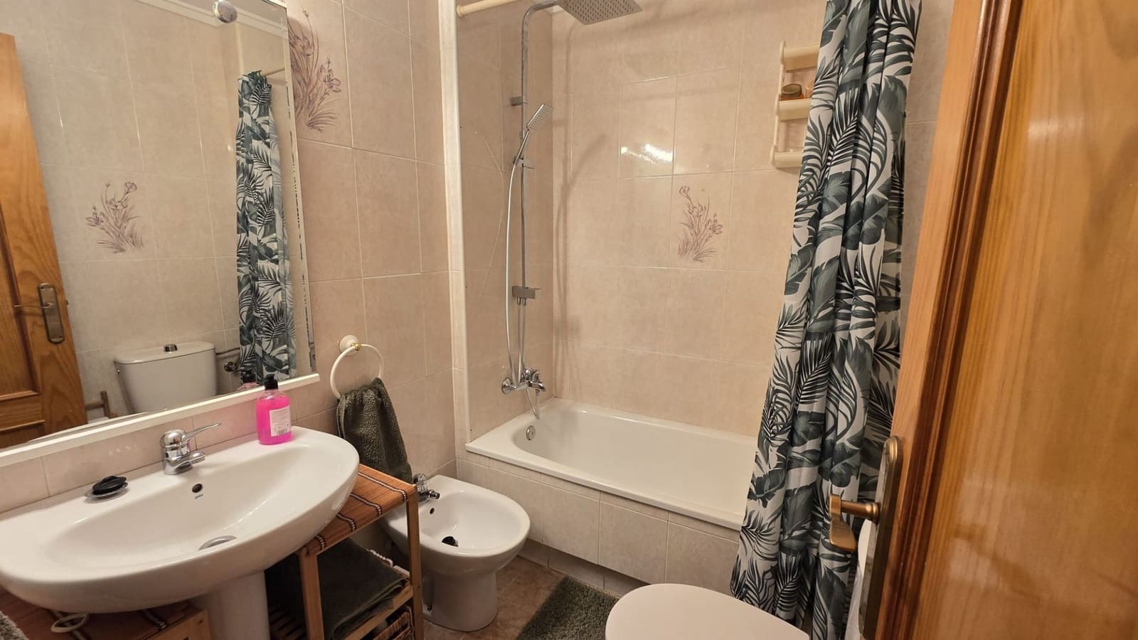 1 sypialnia Apartament na sprzedaż w Torrevieja z basenem garażem - 117 500 € (Ref: 9496898)