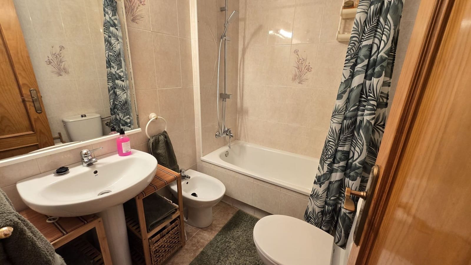 1 sypialnia Apartament na sprzedaż w Torrevieja z basenem garażem - 117 500 € (Ref: 9496898)