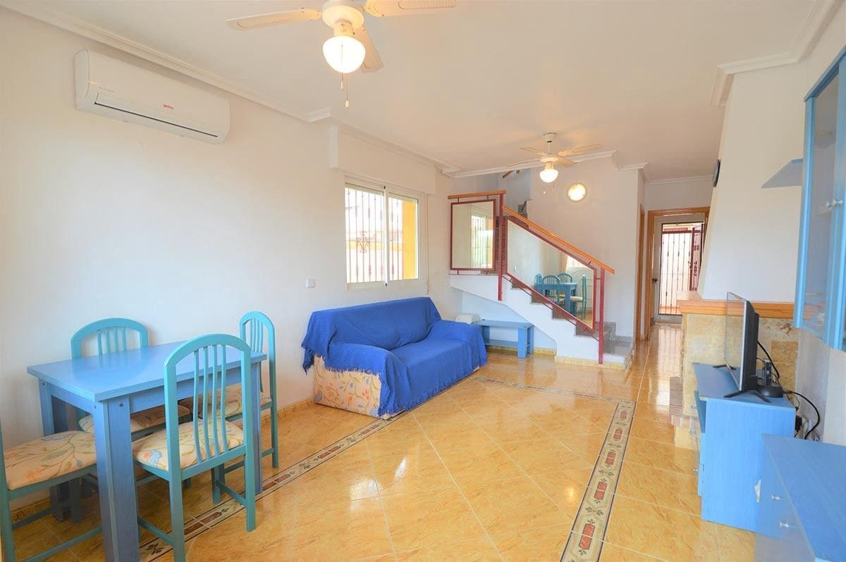 3 bedroom Townhouse for sale in Playa Flamenca with pool garage - € 185,000 (Ref: 9496899)