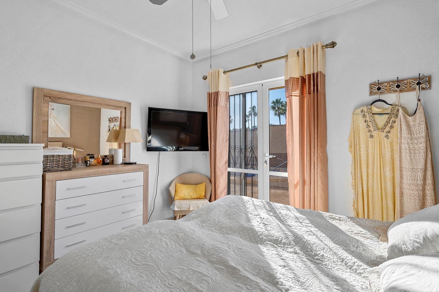 4 soveværelse Villa til salg i Ciudad Quesada med swimmingpool garage - € 449.500 (Ref: 9610854)