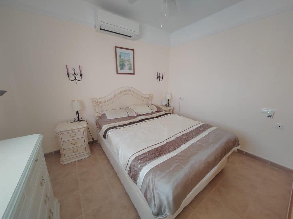 2 slaapkamer Huis te koop in Villamartin met zwembad garage - € 162.000 (Ref: 9690073)