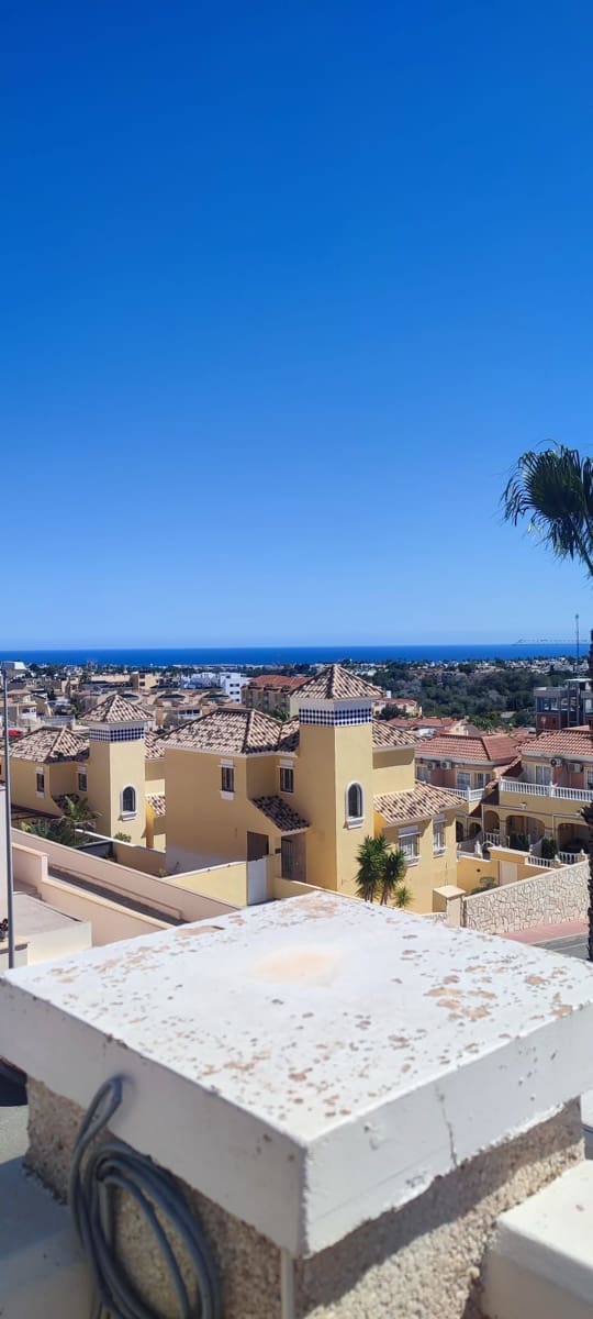 2 slaapkamer Huis te koop in Villamartin met zwembad garage - € 162.000 (Ref: 9690073)